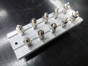 樹脂材料の接着・組立|中央電機製作所