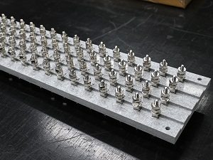 TCボードの端子盤|組立品|中央電機製作所